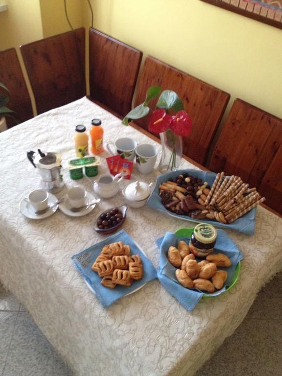 Il Casaletto Di Laura Bed and Breakfast Fiumicino Buitenkant foto
